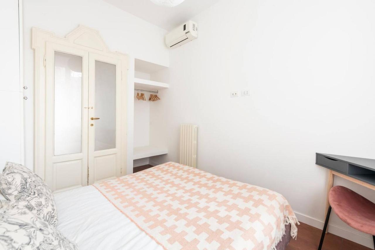 Bocconi 2 Camere In Stile Corte Milanese Екстериор снимка